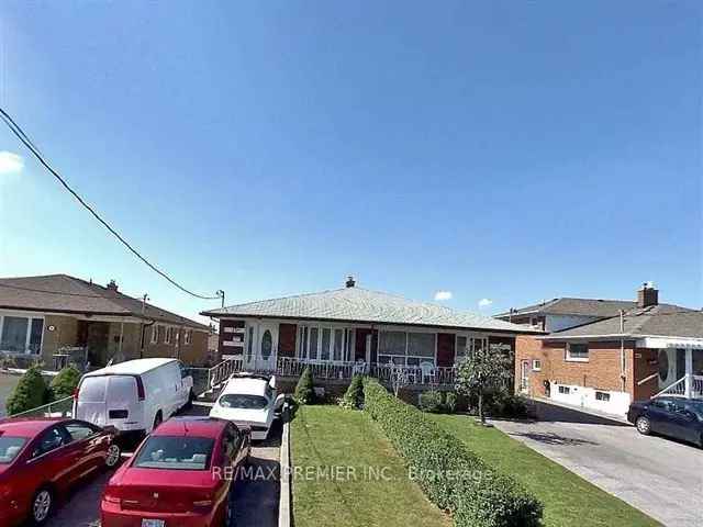 Semi Detached Bungalow 3 Bedrooms Big Family Income Potential