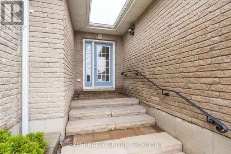 Wellington on the Lake Open Concept Home with 5-Piece Ensuite