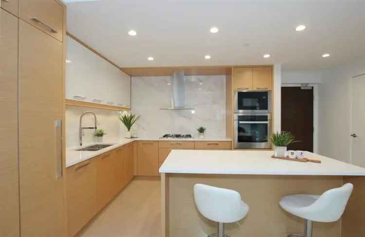 Luxury Metrotown Condo for Sale Modello 2 Bed 2 Bath