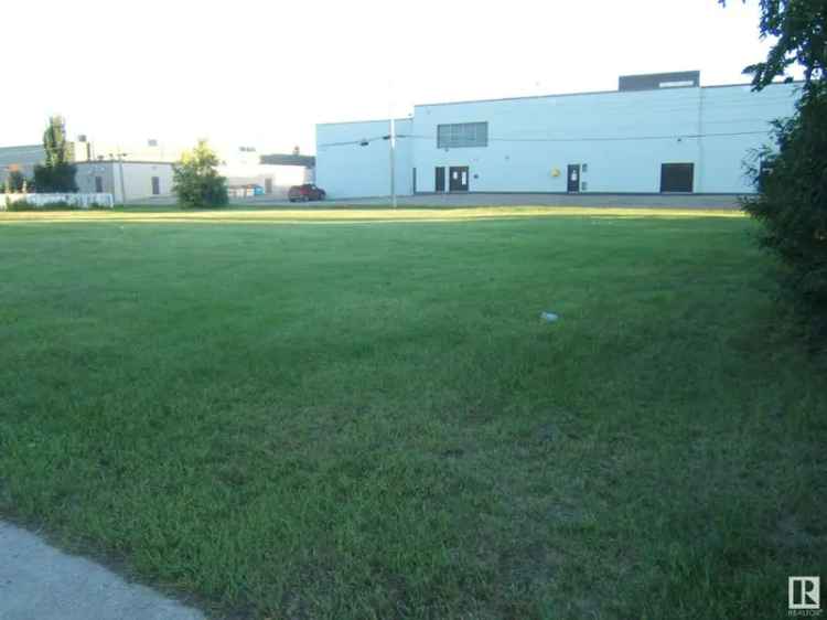 Buy Lots in Vegreville with Development Potential Near Community Amenities