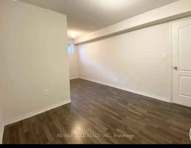 Condo For Rent in Oakville, Ontario