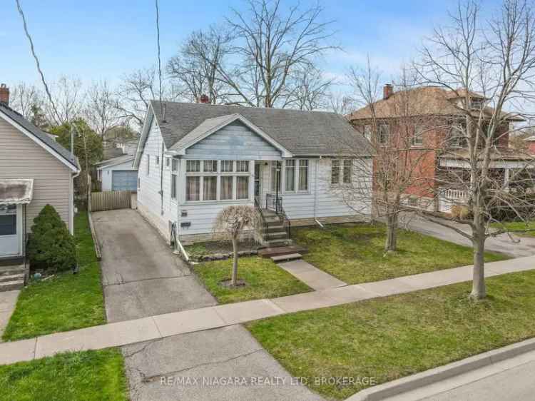 4-Bedroom Home in Fort Erie North End Near Schools and Niagara River