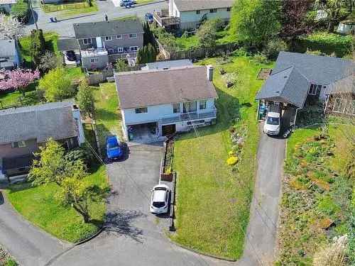 3-Bedroom Home with In-Law Suite in South Nanaimo