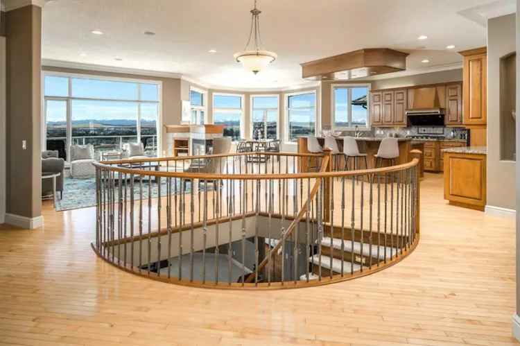 Gleneagles Walkout Bungalow with Mountain Views