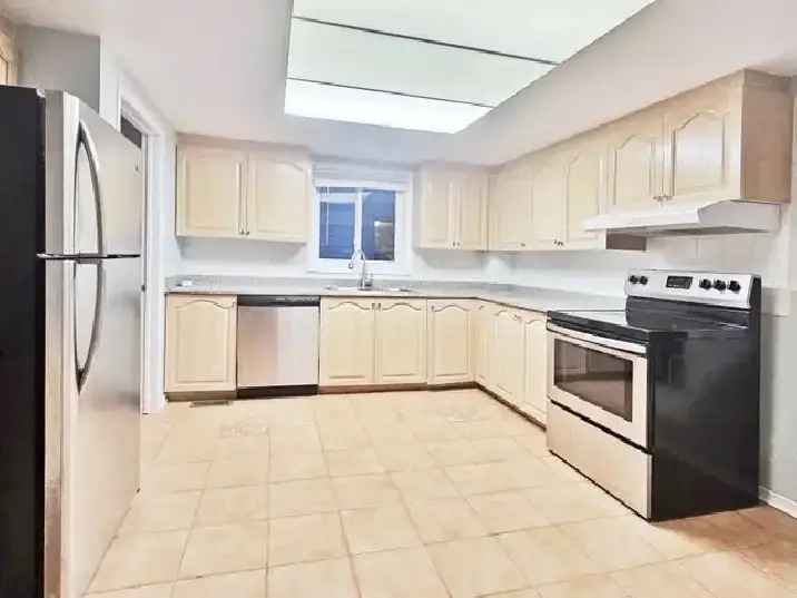 3 Bedroom House for Rent Nepean Finished Basement