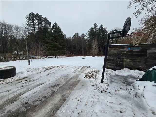 Fixer-Upper on 0.5-Acre Lot - Great for First-Time Buyers and Investors