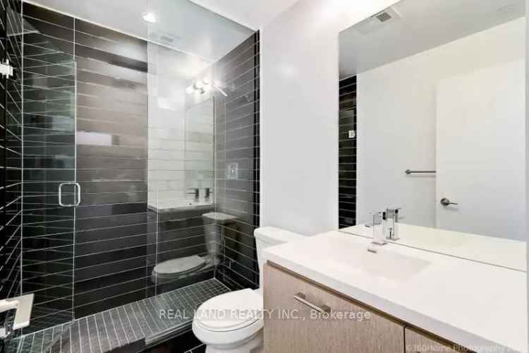 Downtown Toronto Furnished 2-Bedroom Condo