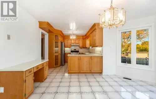 4 rooms house of 480 m² in Mississauga