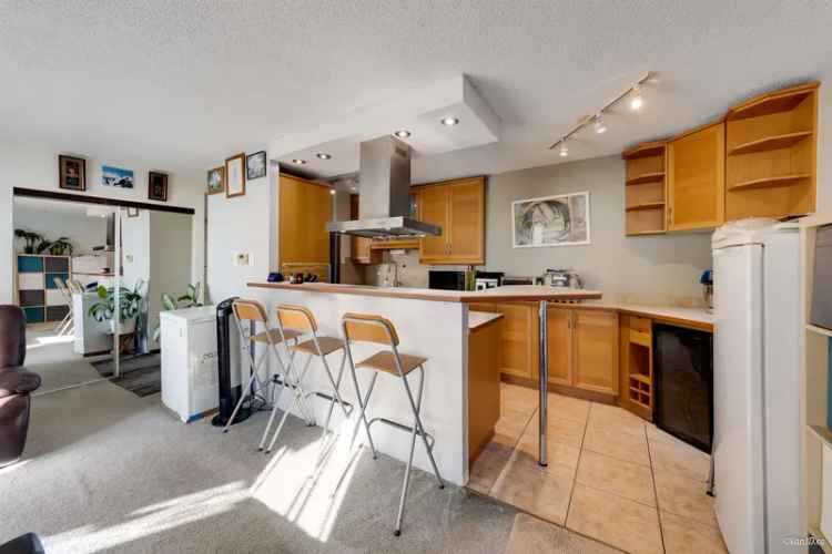 Metrotown Condo for Sale 2 Bed 1 Bath Kensington House