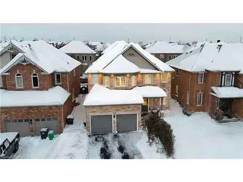 House For Sale in Meadowvale Village Mississauga