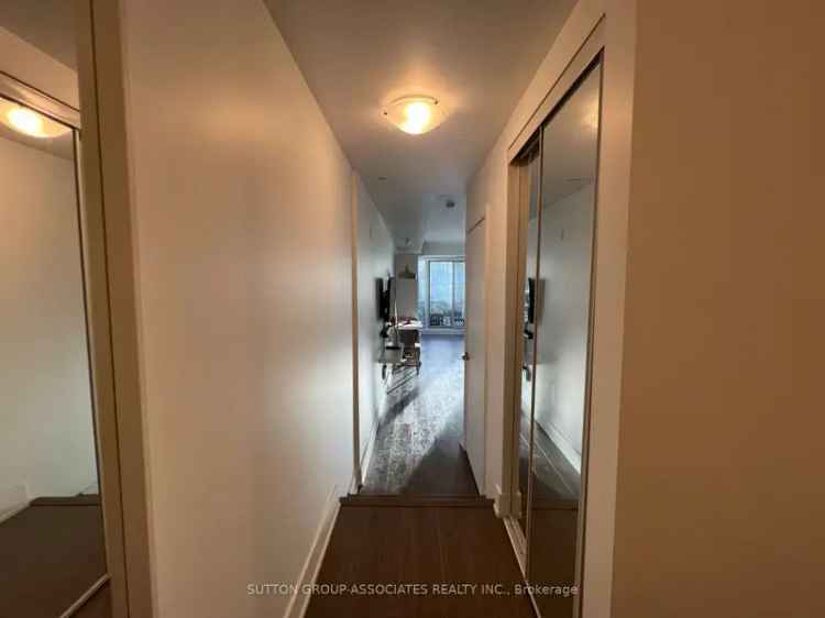 Condo For Rent in Toronto, Ontario