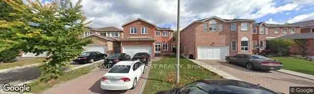 House For Sale in Brampton, Ontario