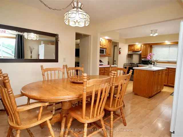 4-Bedroom Tobermory Home with In-Law Suite and Heated Garage