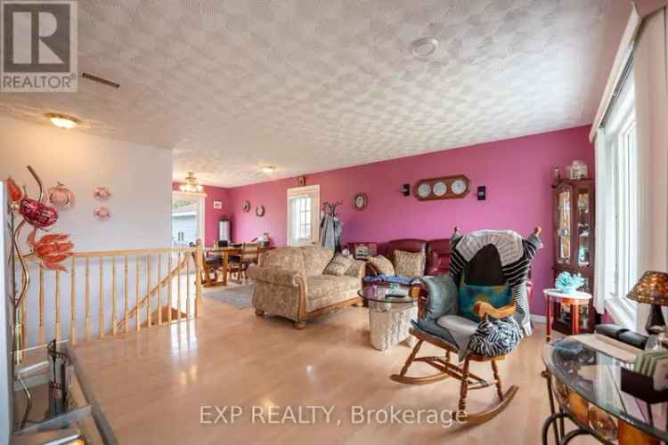 3-Bedroom Bungalow in Alfred Plantagenet with Finished Basement and Double Garage