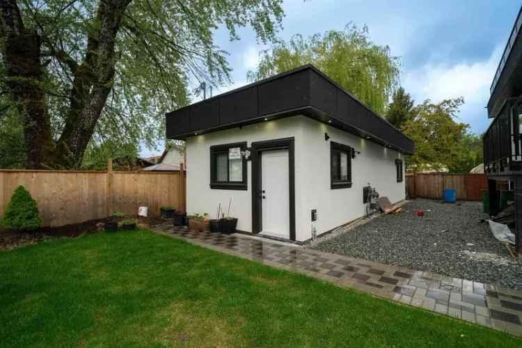 10 Bedroom Mansion with Coach House and Income Potential