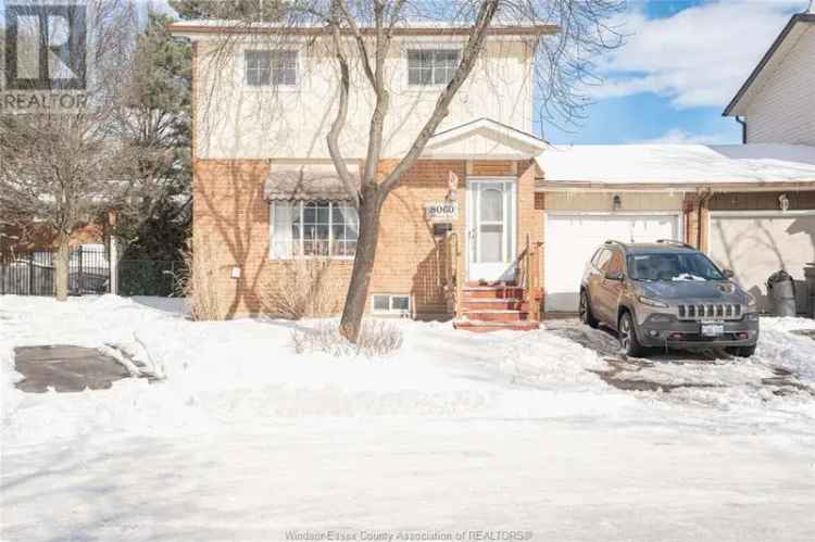 3 Bed 1.5 Bath Townhome in East Windsor