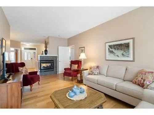 Beautiful Bungalow Townhouse in Shawnessy Adult Community