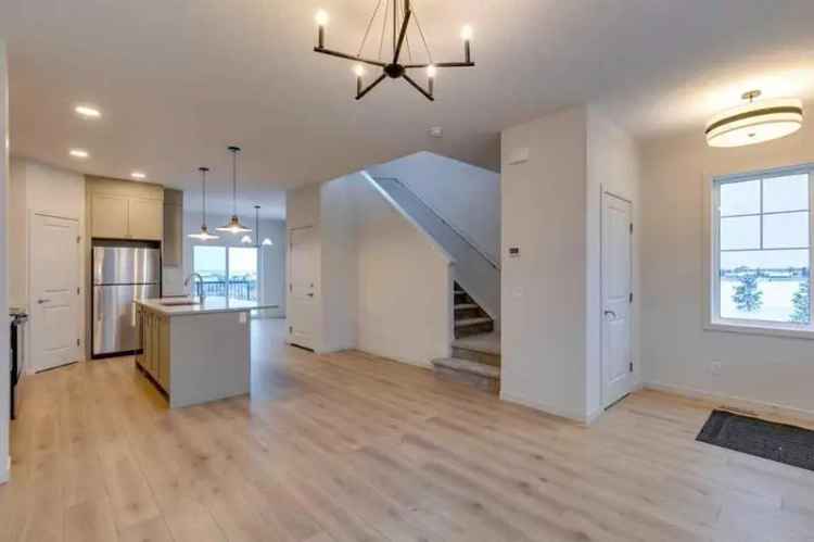 House For Rent in Airdrie, Alberta