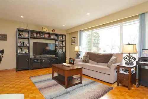 37 Karen Street House For Sale in Winnipeg, Manitoba