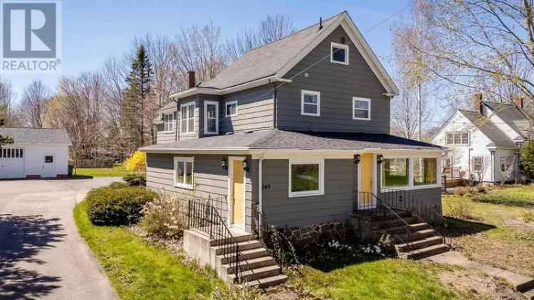 7 Bedroom 2.5 Bath Family Home in Berwick