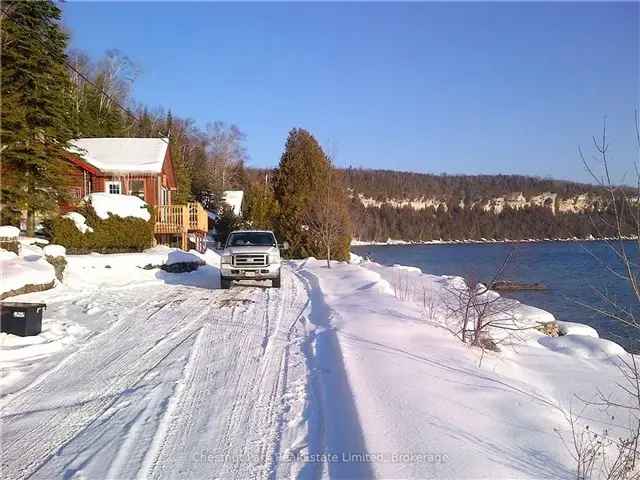 Georgian Bay Waterfront Log Cottage - 255ft Frontage