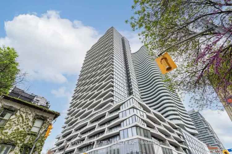 Elegant 2-Bedroom + Den Condo in Axis - Spacious Layout