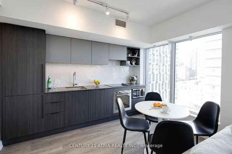 Buy Condo in Toronto with 2 Bedrooms and Modern Amenities