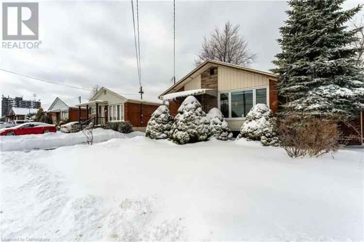 Royal LePage NRC Realty Updated Home Near Park and Amenities