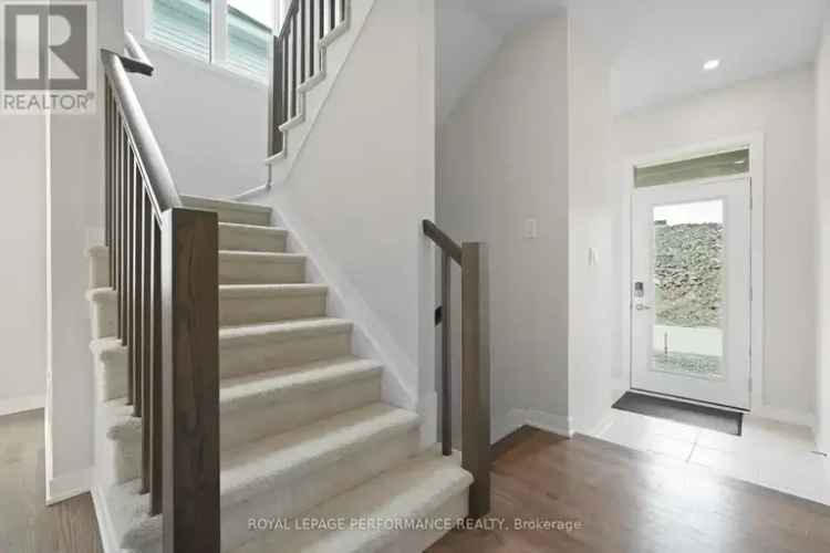 Barrhaven 3-Bedroom Townhouse - End Unit - No Rear Neighbours