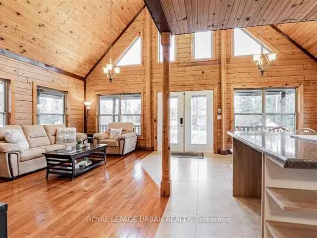 Cedar Log Home near Beach  Modern Comfort Family Lifestyle