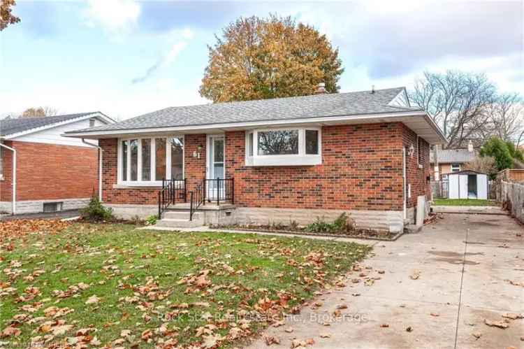 House For Sale in Stratford, Ontario