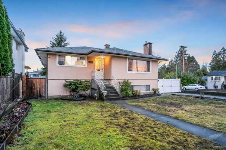 7993 EDMONDS Street in Burnaby: Burnaby Lake House for sale (Burnaby South)  : MLS®# R2970021