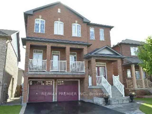 Spectacular 2 Story Home 4 Beds 4 Baths Near Canada's Wonderland