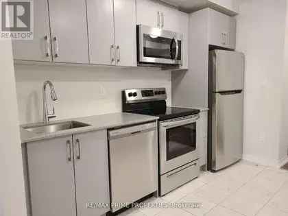 1 room apartment of 956 m² in Mississauga