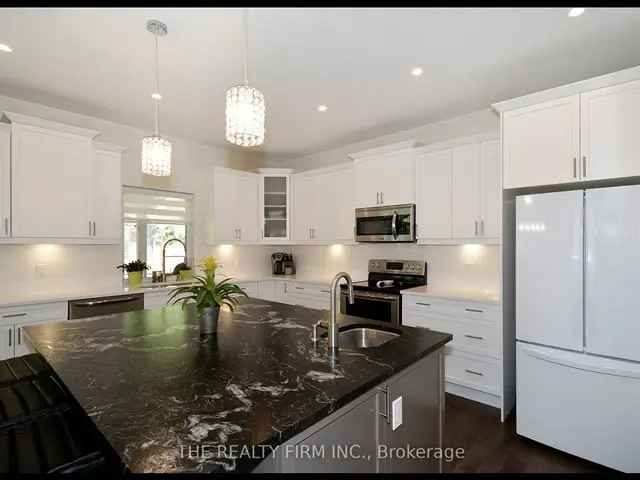 House For Sale in Glencoe, Ontario