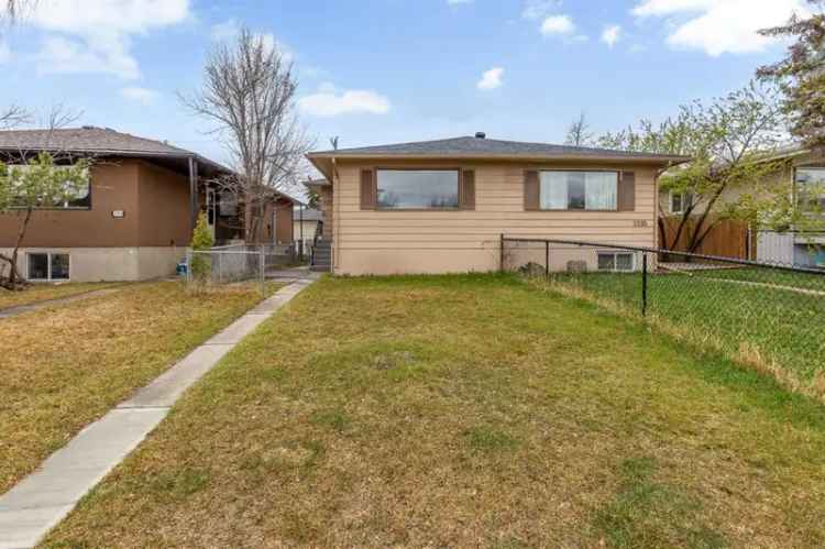 House For Sale , Calgary, Alberta