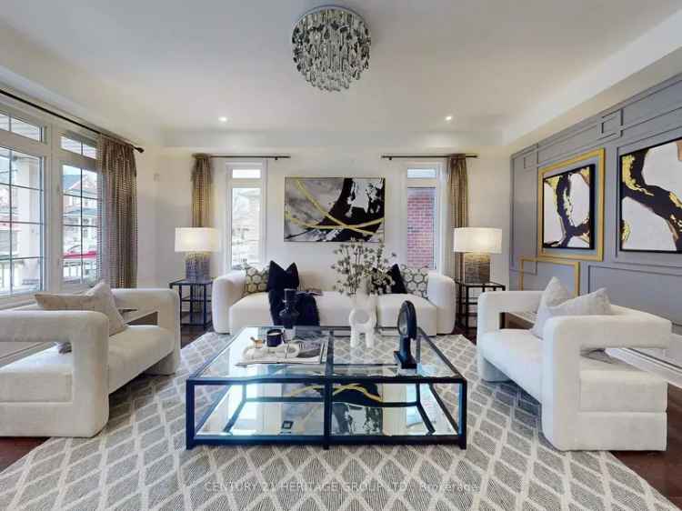 Luxury 4 1 Bedroom Detached Home in Newmarket
