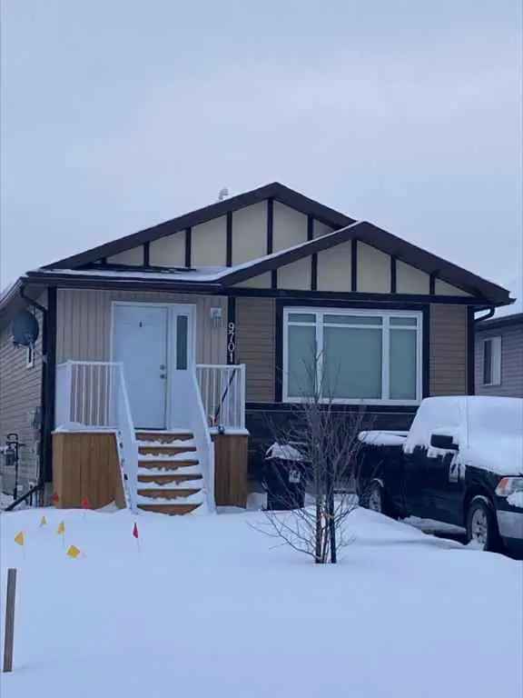 House For Rent in Grande Prairie, Alberta