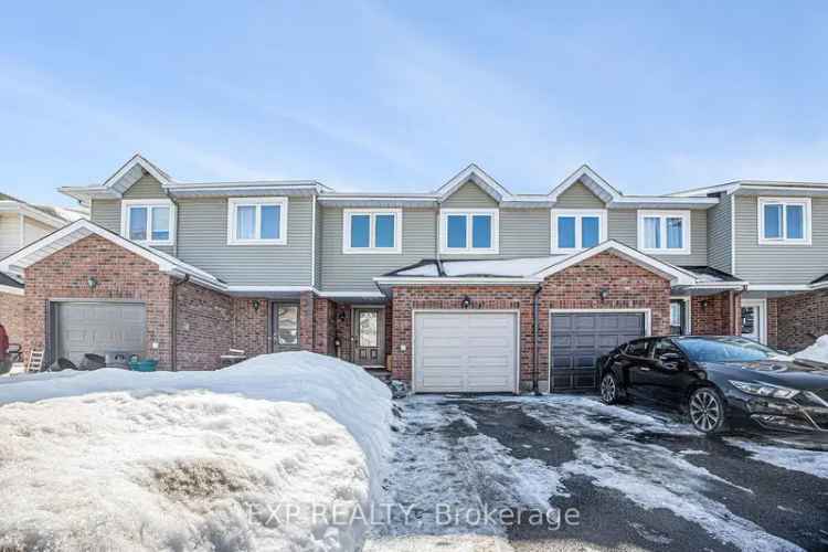 Buy Family Home in Barrhaven with Beautiful Garden and Modern Kitchen