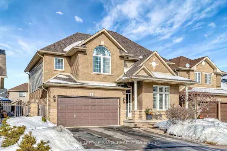 Buy Family Home in Summit Park with 4 Bedrooms and Spacious Backyard