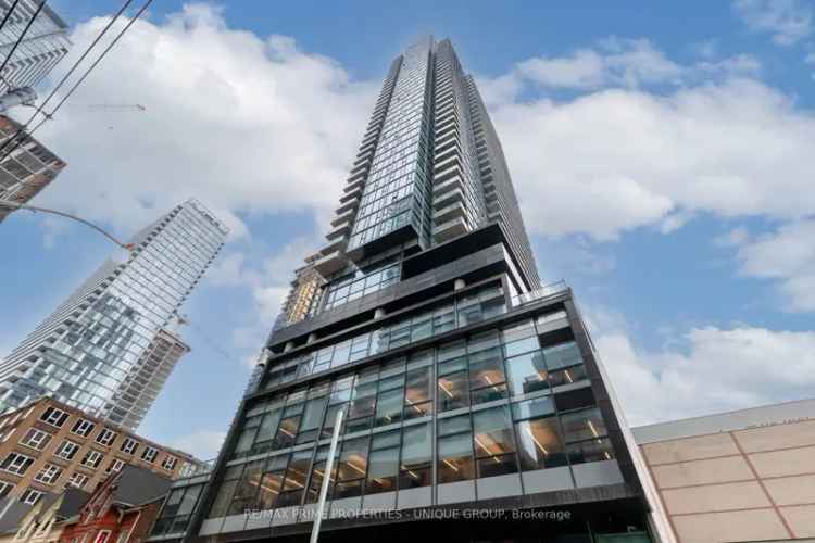 Condo For Rent in Toronto, Ontario