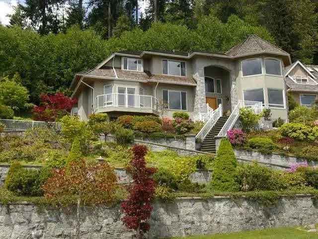 A $3,488,000.00 House/Single Family with 6 bedrooms in Braemar, North Vancouver