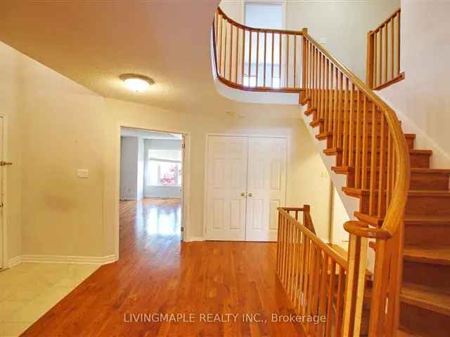 Family Friendly Home Newly Renovated Modern Kitchen Hardwood Floors Finished Basement