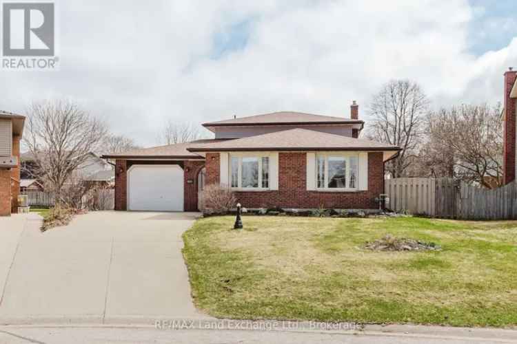 4-Level Backsplit 3 Bed 2 Bath Family Home