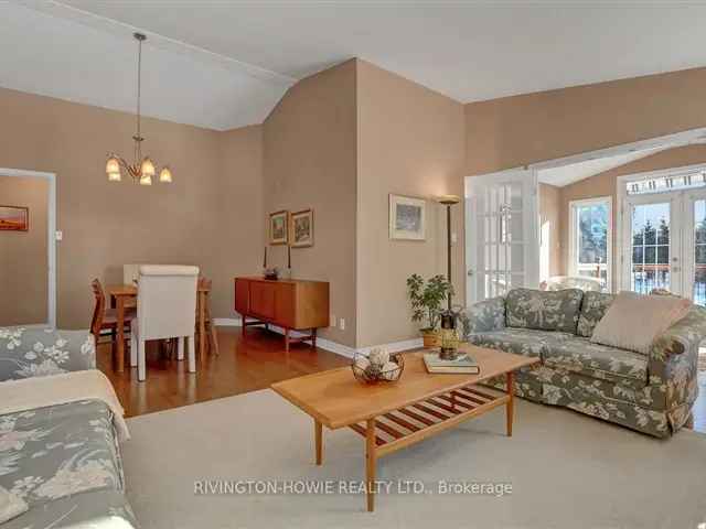 Kanata Lakes Executive Bungalow Freehold 2+1 Bedroom 3 Bath Home