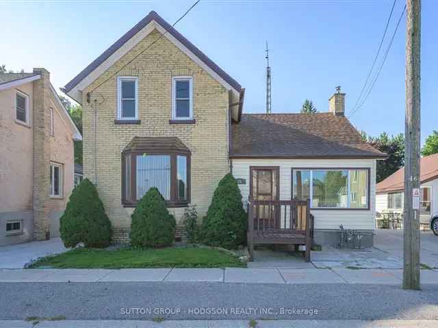 Charming 2 1 Bedroom Home Near Grand Bend