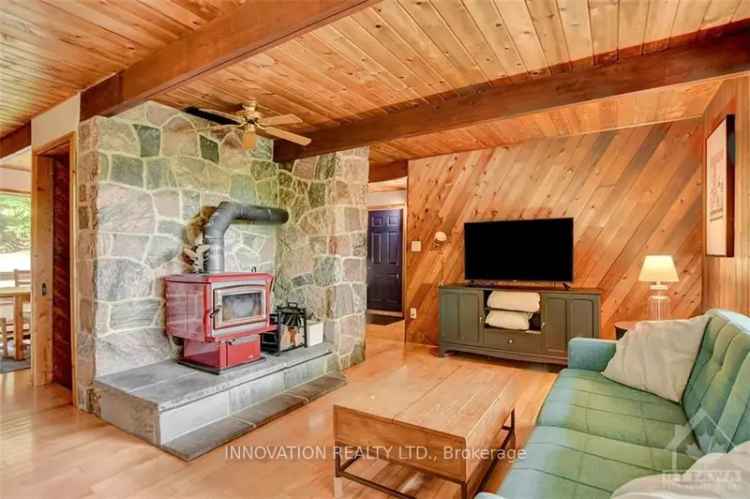 House For Sale in Greater Madawaska, Ontario