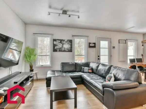 2-Bedroom Bungalow with Forest Views