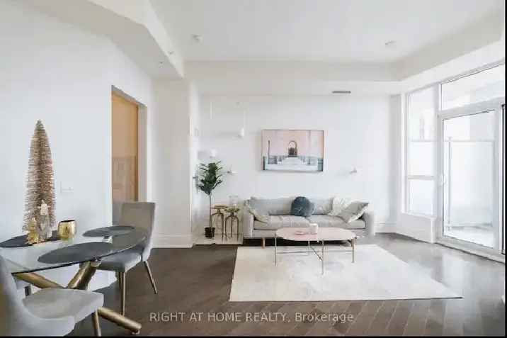 Davisville Furnished Boutique 1 Bed condo for rent Short-Term