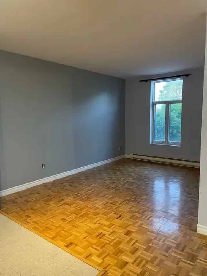 Large 3-Bedroom Apartment Near Jolicoeur Metro